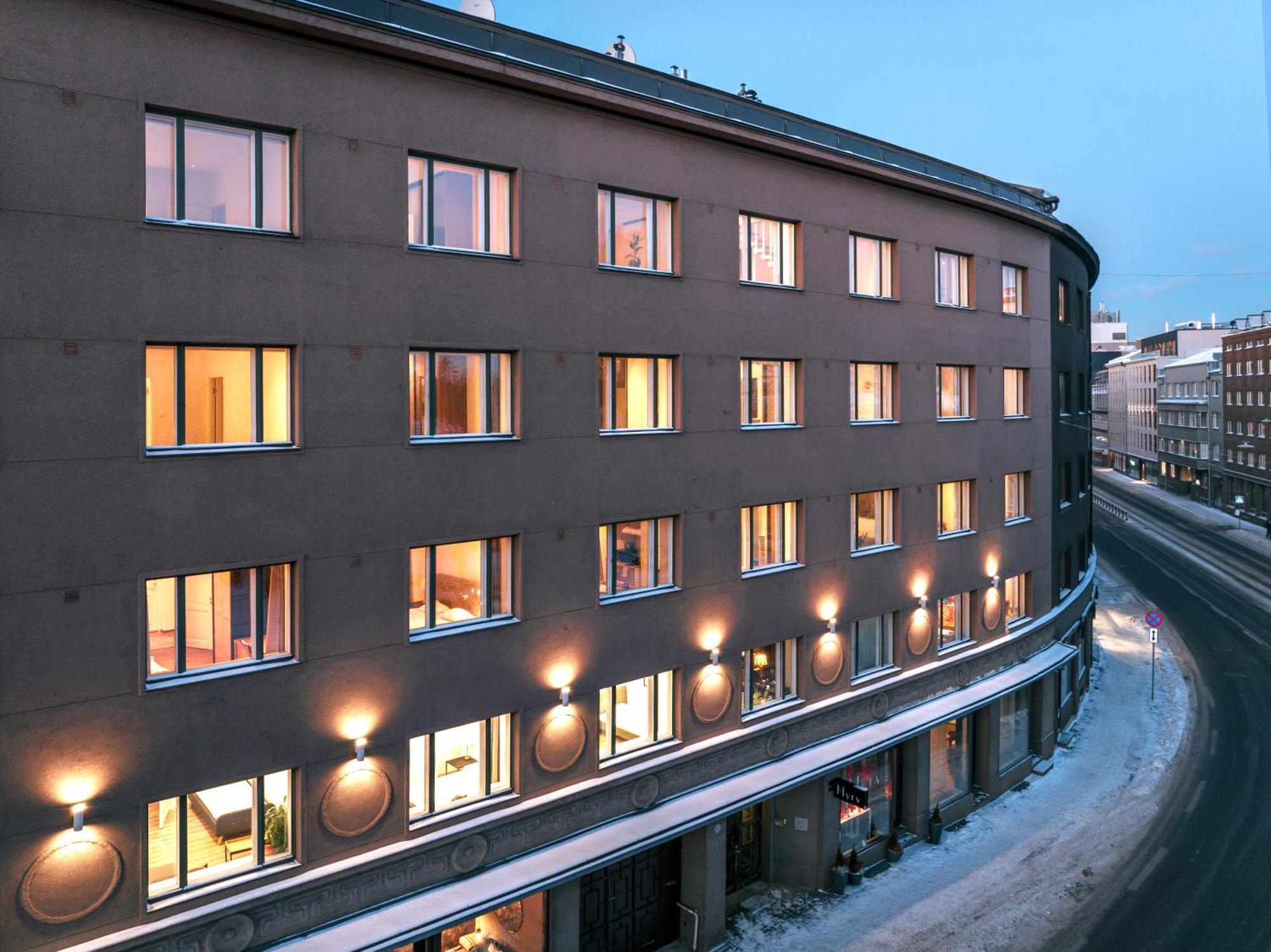 P32 - Boutique Center Huoneisto *